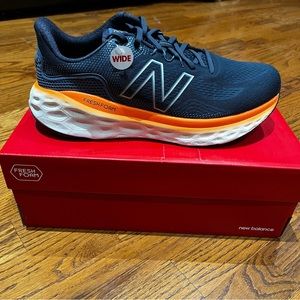 New Balance mens Fresh Foam More v3 size 13 extra wide NIB